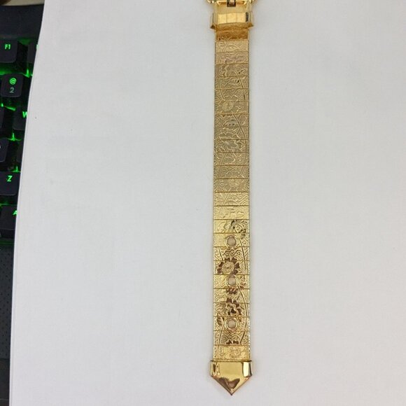 Vintage Gold Tone Floral Etched Buckle Bracelet - Picture 7 of 7